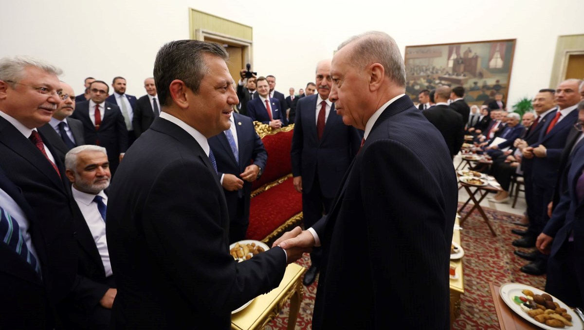 Siyasette tüm gözler Erdoğan-Özel görüşmesinde Siyasette tüm gözler Erdoğan-Özel görüşmesinde