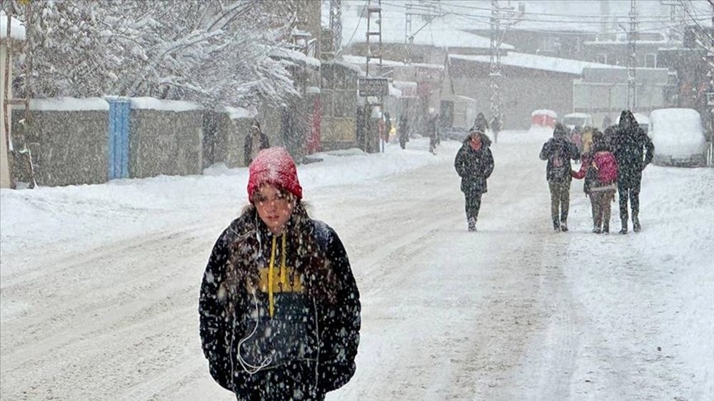 Pazartesi (bugün) İstanbul'da okullar tatil mi, hangi illerde okullar tatil edildi? İşte kar nedeniyle yarıyıl tatili uzatılan iller (İstanbul, Ankara, Sivas, Diyarbakır, Gaziantep, Bingöl...) - 40
