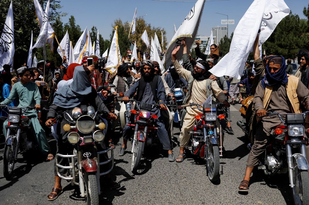 Taliban ile 2 yıl: Afganistan'da kadınlar hayatın her alanından dışlandı - 5