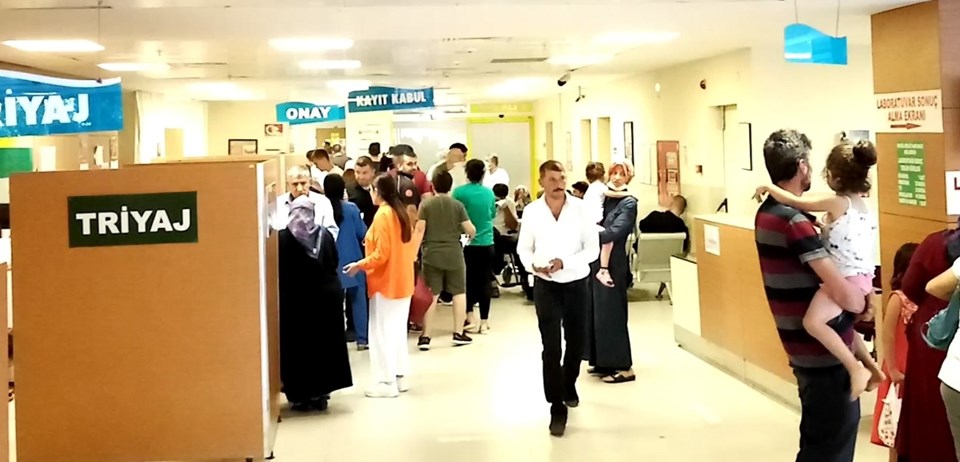 Düğün yemeğinden zehirlenen 78 kişi hastanelik oldu - 1