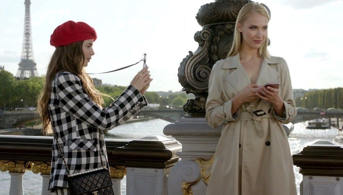 Emily in Paris 5. Sezonda Roma’ya taşınıyor