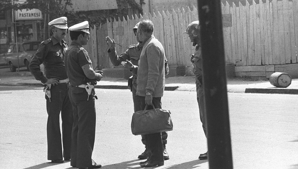 12 Eylül darbesinin üzerinden 44 yıl geçti 12 Eylül darbesinin üzerinden 44 yıl geçti