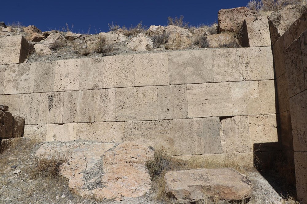 Urartuların 2 bin 750 yıl önce deprem önlemi aldığı belirlendi - 5