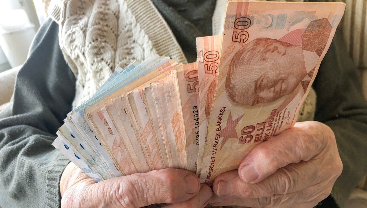 İBB'den dar gelirli emeklilere 10 bin TL'lik pazar desteği: 10 bin TL pazar desteği başvuruları ne zaman? İBB'den dar gelirli emeklilere 10 bin TL'lik pazar desteği: 10 bin TL pazar desteği başvuruları ne zaman?