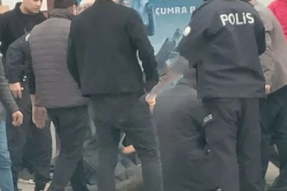 Tartıştığı kardeşini öldürdü - 1