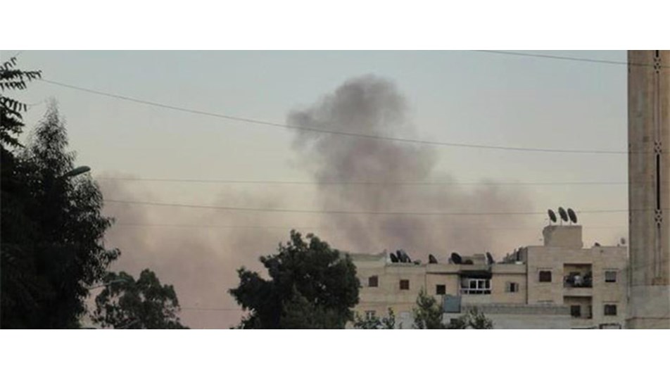'Esad Halep'e bomba yağdırıyor'