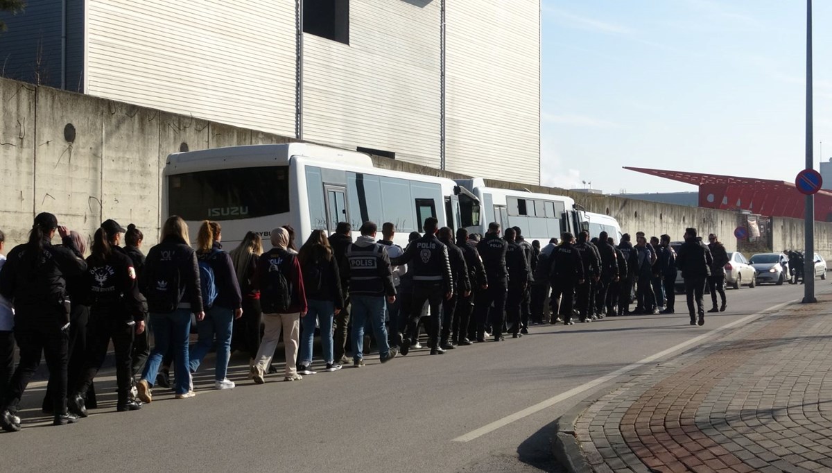 Sahte bungalov ilanıyla 120 milyon liralık vurgun: 30 şüpheli adliyede