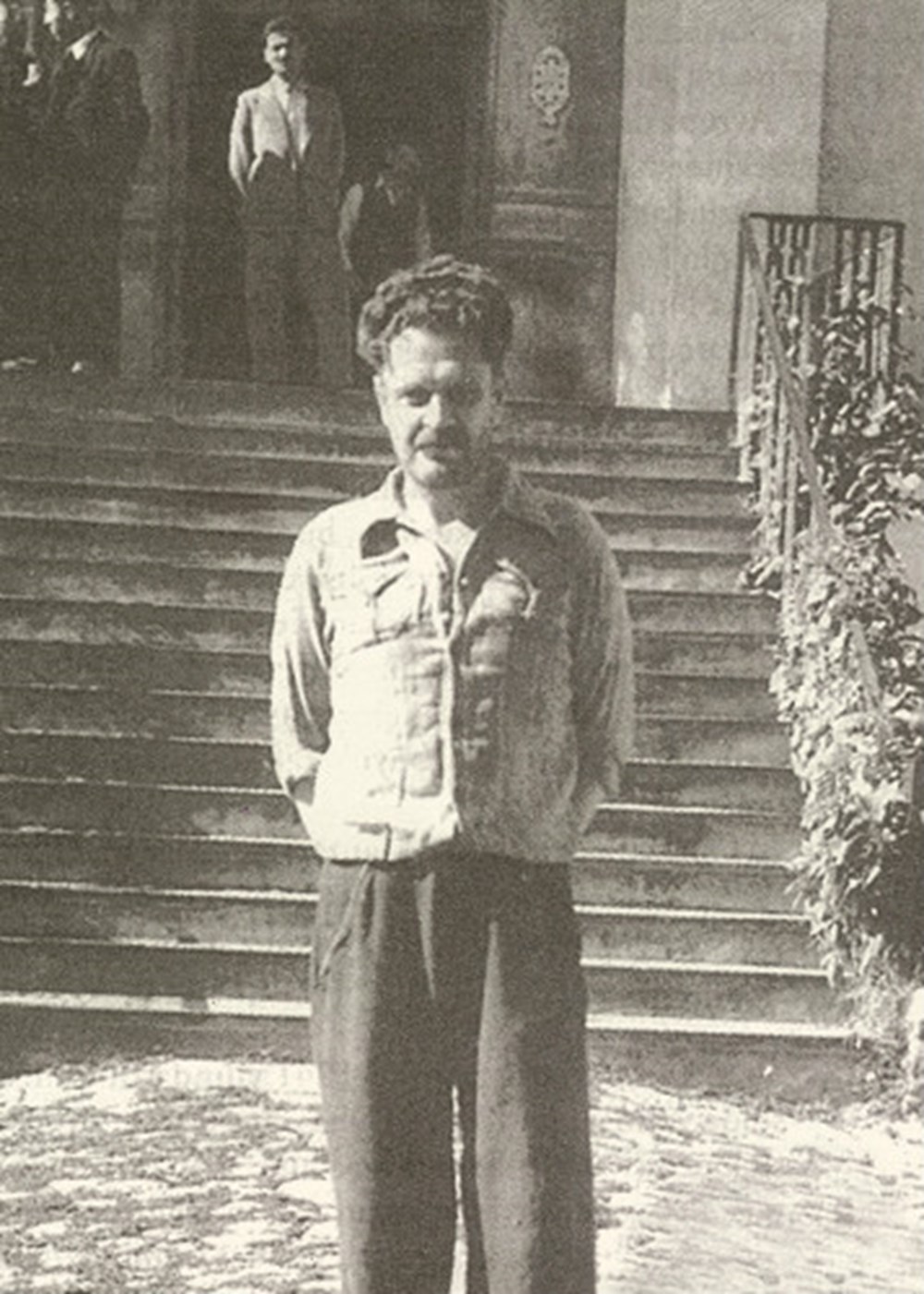 Kürk Mantolu Madonna, Sabahattin Ali