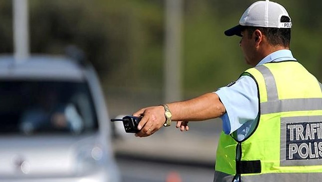 Kastamonu'da drift atan ehliyetsiz sürücüye 65 bin lira ceza kesildi
