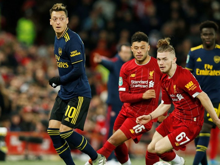 Mesut Ozil In Performansina Ovgu Ntv