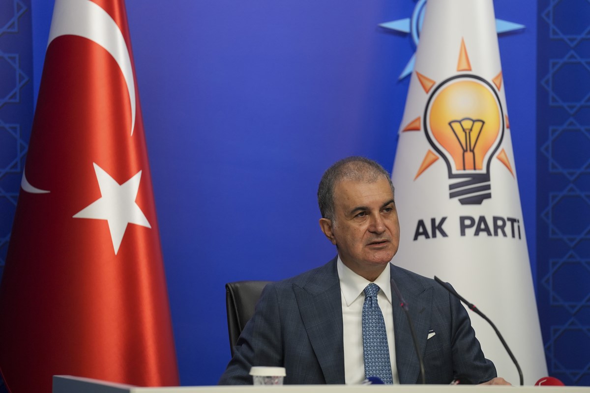 AK Parti Sözcüsü Ömer Çelik, birçok krizle sınanan Cumhuriyet