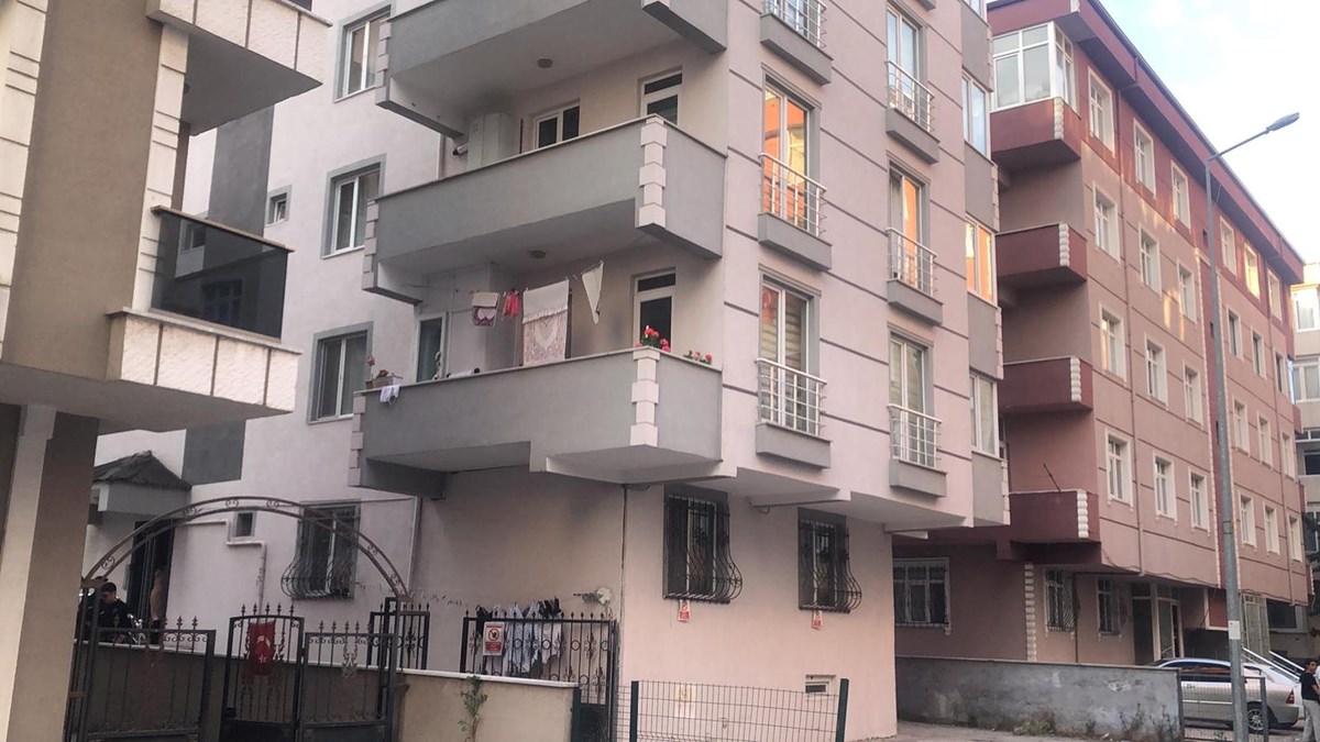 Polis, olayla ilgili incelemesini sürdürüyor.