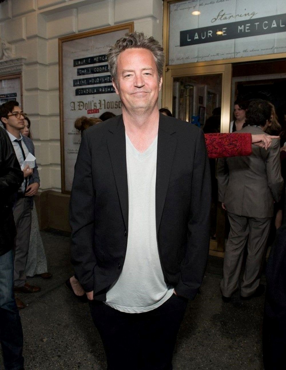 Matthew Perry'nin ölümüyle bağlantılı 5 kişi tutuklandı - 4