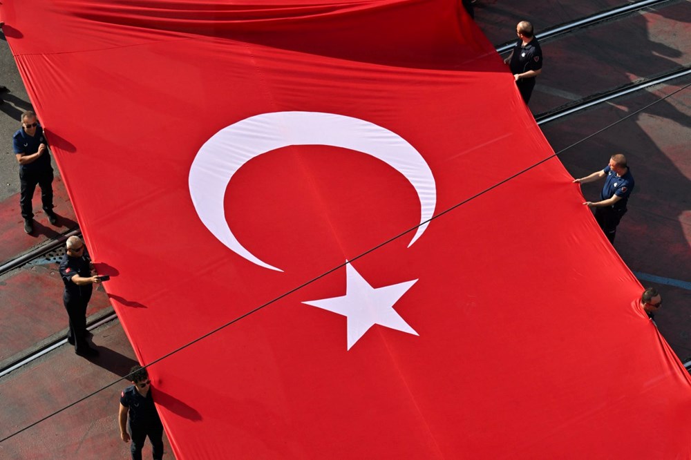 İzmir’dekurtuluş coşkusu (350 metrelik dev bayrak açıldı) - 6