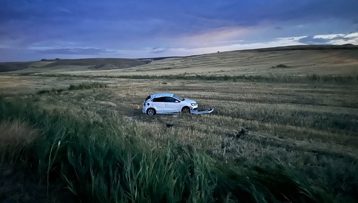 Düğün yolunda kaza: 1 ölü, 4 yaralı