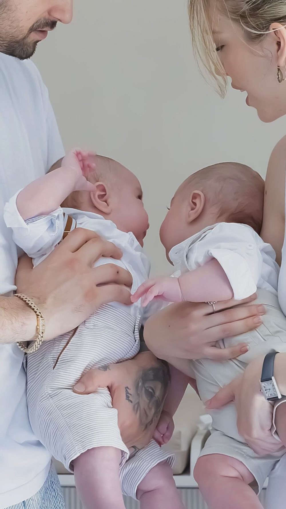 Yasemin-İdo Tatlıses çiftinden ikiz bebekleriyle yeni paylaşım - 4