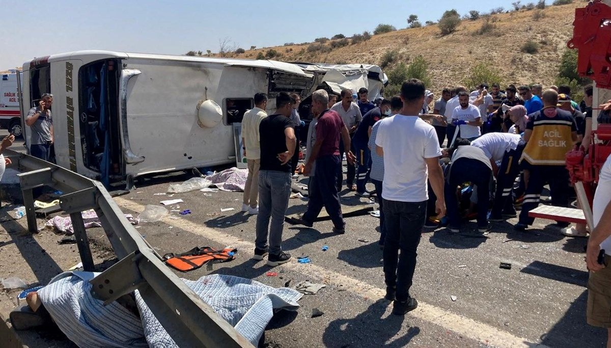 Gaziantep'teki trafik kazasında can kaybı 16'ya yükseldi