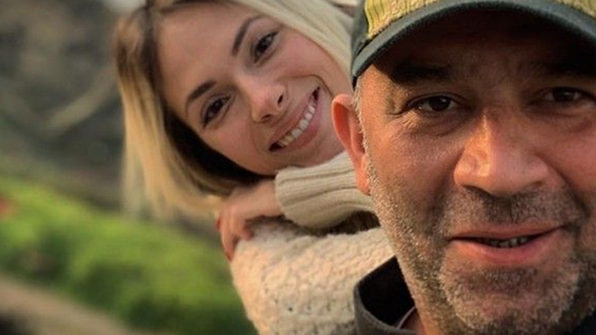 sevket coruh ikinci kez baba oluyor