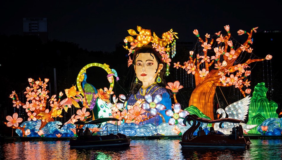 Çin'de "Bahar Festivali" kutlamaları sürüyor