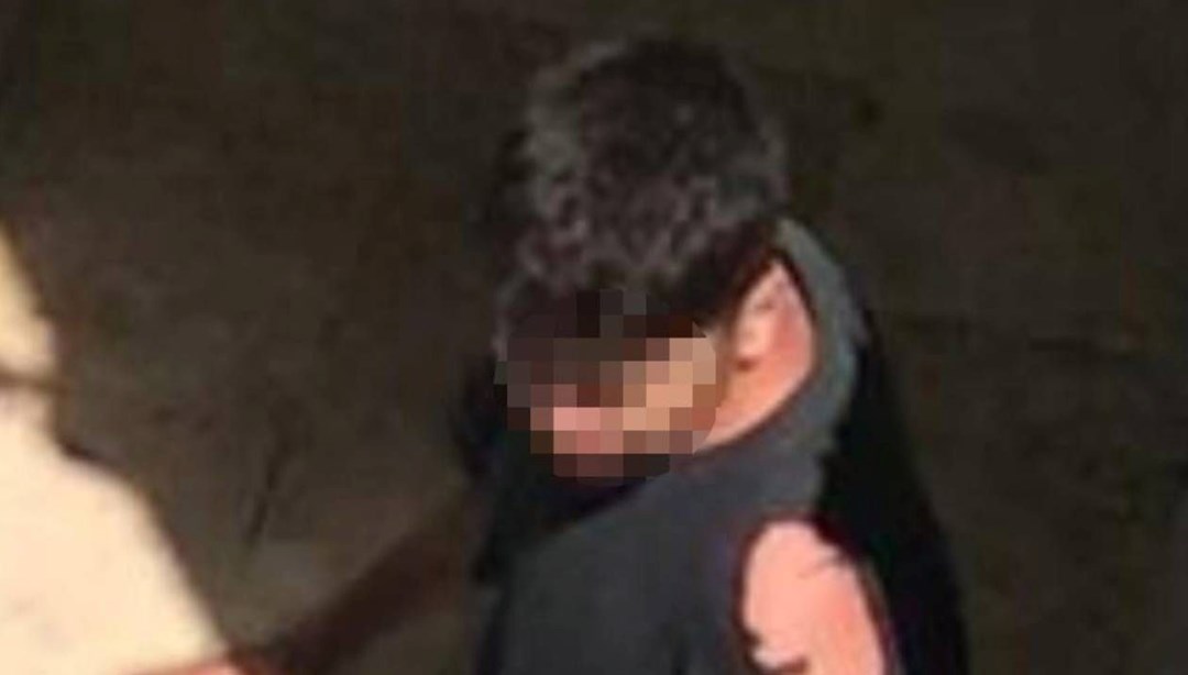 Sitede kargocu kavgası: Yere yatırıp dövdü