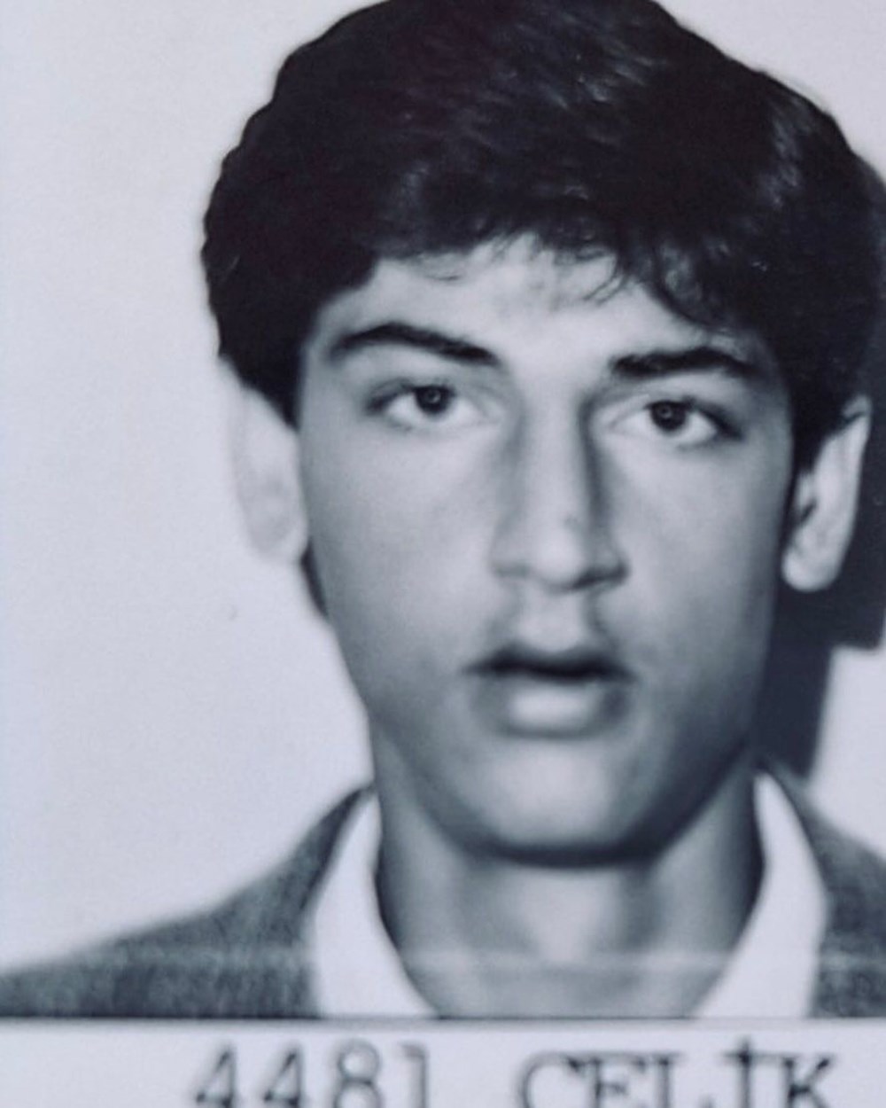Bu ünlüyü tanıdınız mı? "Çılgın Bediş havam var" notuyla paylaştı(Ünlülerin çocukluk ve gençlik halleri) - 89