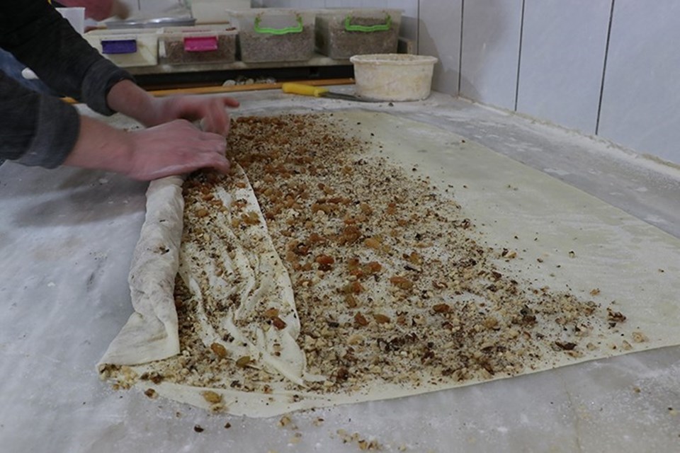 Samsun'un tescilli lezzeti 'nokul' ramazan sofralarını süslüyor - 2