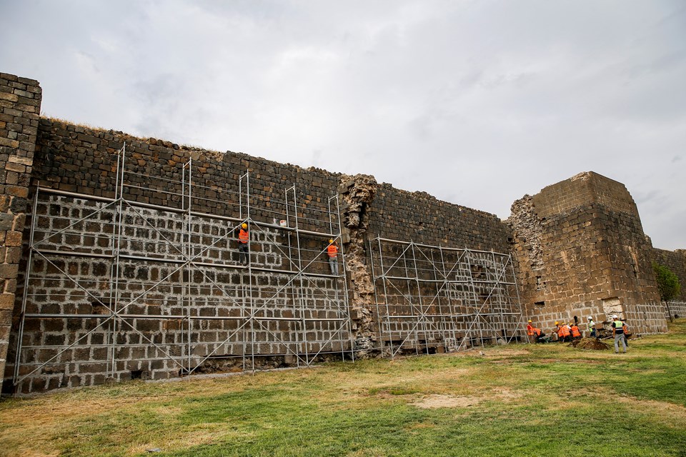 Dünya mirası Diyarbakır Surları restore ediliyor - 2