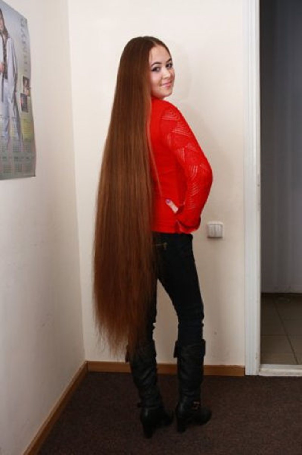 Самая длинноволосая девушка в мире