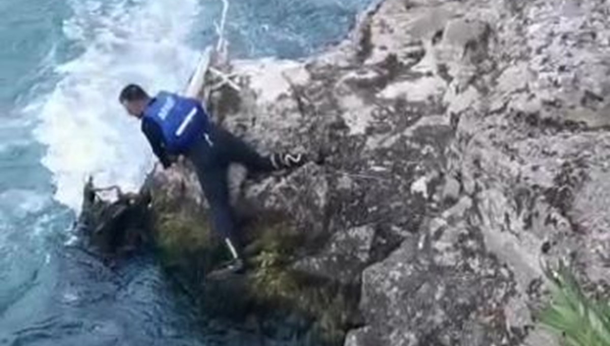 23 yaşındaki genç ırmakta kayboldu 23 yaşındaki genç ırmakta kayboldu