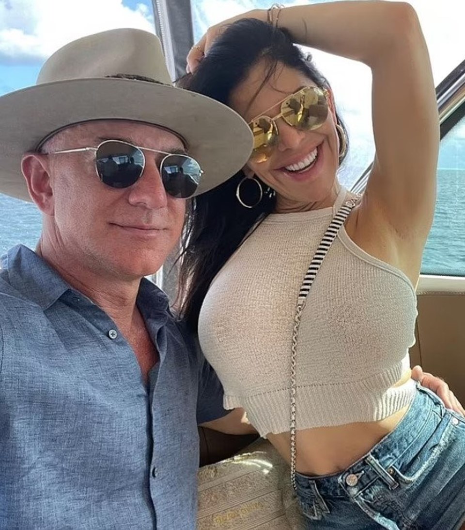 Jeff Bezos’un nişanlısı Lauren Sanchez'den tatil fotoğrafları - 2