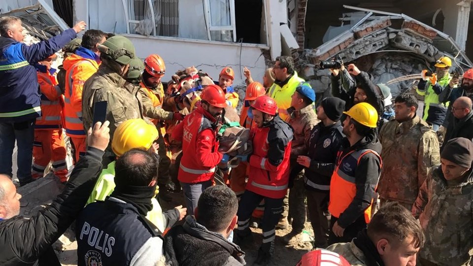 Baykar, deprem mağdurlarına 1000 konut bağışladı - 1