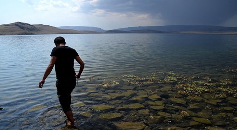 Bitlis'te volkanik kayaçlardaki Aygır Gölü'ne ilgi artıyor - 1