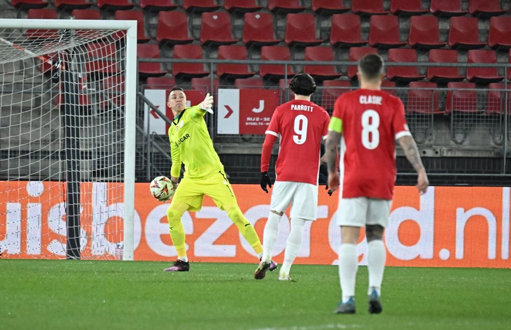 Muslera sonrası Galatasaray'da kaleye bir aday daha - 5