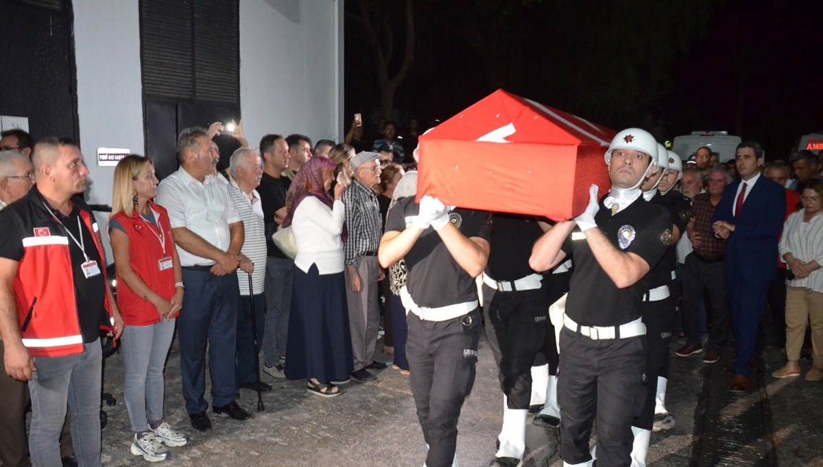 Ayşenur Ezgi Eygi'nin cenazesi Aydın Didim'e getirildi Ayşenur Ezgi Eygi'nin cenazesi Aydın Didim'e getirildi