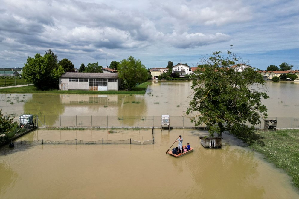 İtalya'da sel felaketi: Ölenlerin sayısı 15'e yükseldi - 4