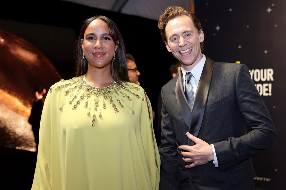 Loki'nin yıldızı Tom Hiddleston ikinci kez baba oluyor - 1