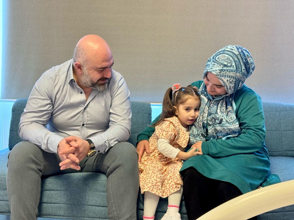 Kalbi "yatay" doğdu, hayatta kalması mucizeydi: Ameliyat sonrası yaşayan ikinci vaka - 1