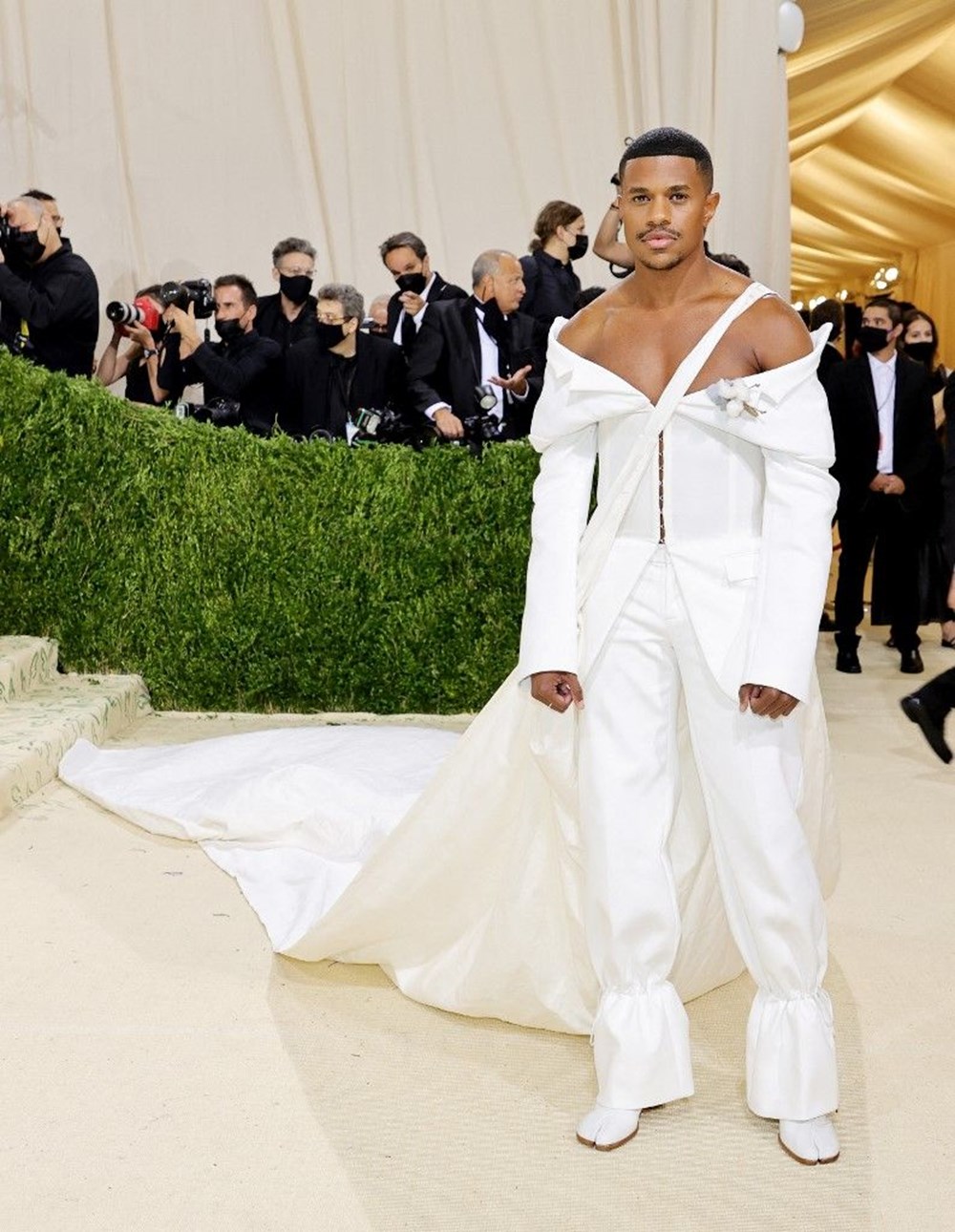 2021 MET Gala'nın en ilginç kıyafetleri - 73