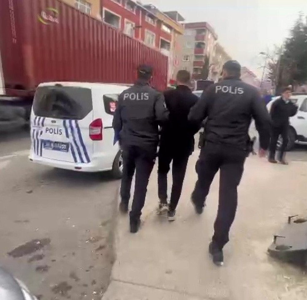 İstanbul’da
yeni doğurduğu bebeği camdan atan anne gözaltına alındı - 4