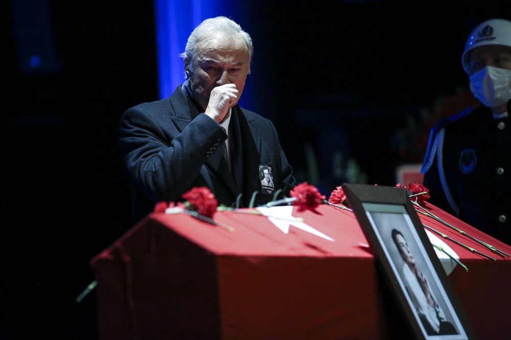 Usta oyuncu Fatma Girik son yolculuğuna uğurlandı - 56