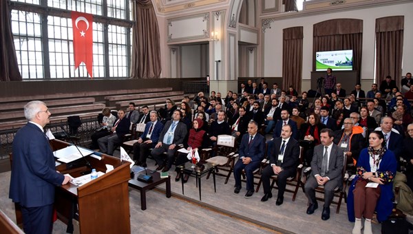 Sağlık Bilimleri Üniversitesi’nde kenevir çalıştayı