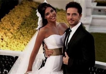 Gectigimiz Yil Bosanan Gokhan Ozen Yeni Sevgilisini Amerika Da Buldu Haberler Com Magazin