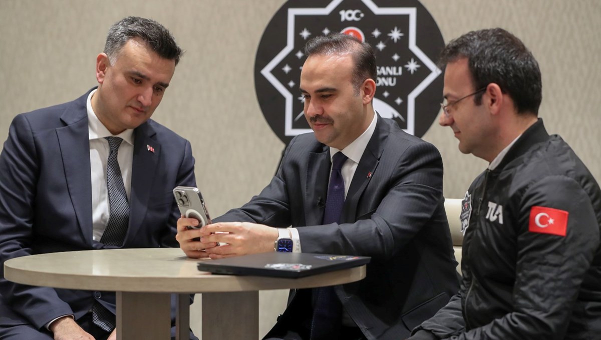 Alper Gezeravcı'nın uzay yolculuğu | Bakan Kacır: Bu gurur bizim Alper Gezeravcı'nın uzay yolculuğu | Bakan Kacır: Bu gurur bizim