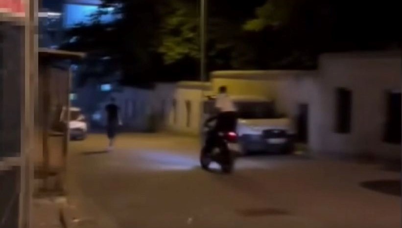 Silahlı paylaşım karakolluk etti