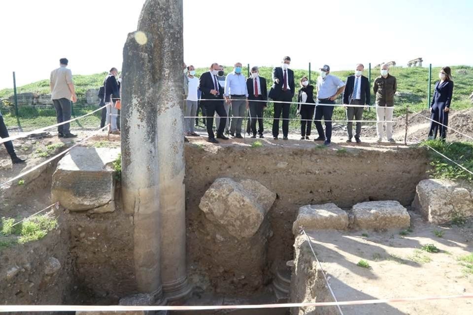 Agora’nın giriş kapısı ve mermer zeminine ulaşıldı - 2