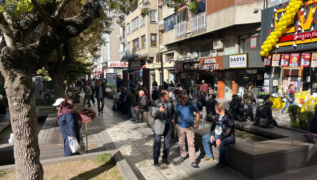 Vatandaşlar sıcak havanın tadını çıkarttı Vatandaşlar sıcak havanın tadını çıkarttı