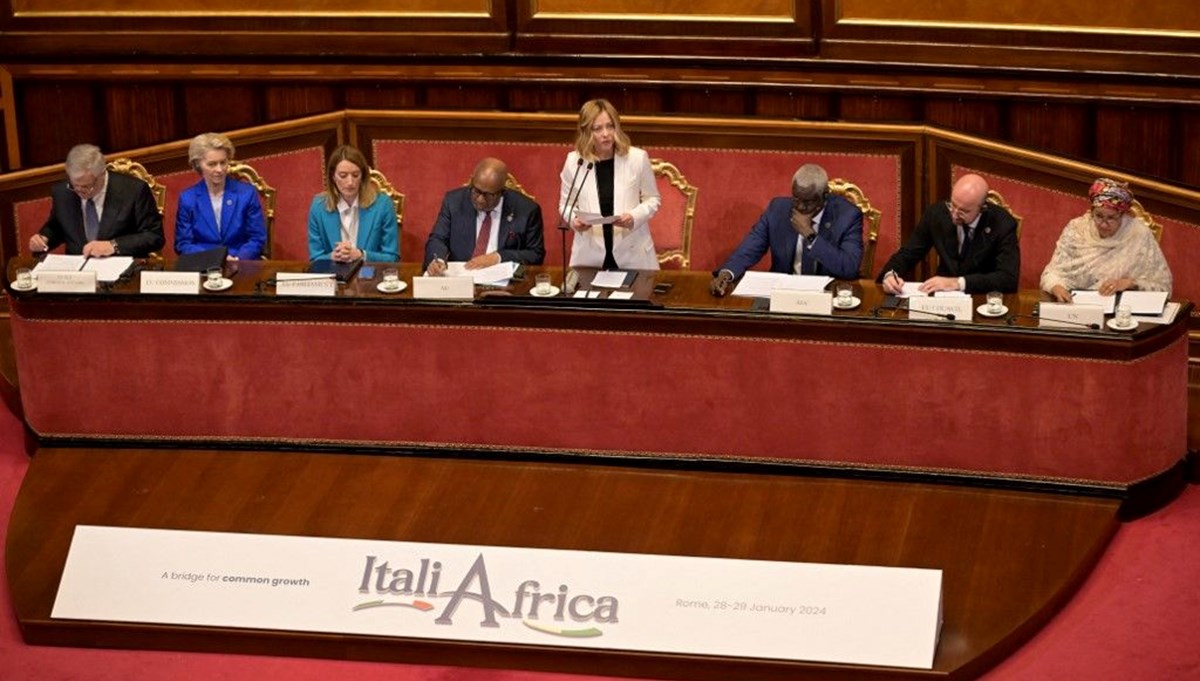 İtalya-Afrika Zirvesi Roma'da başladı