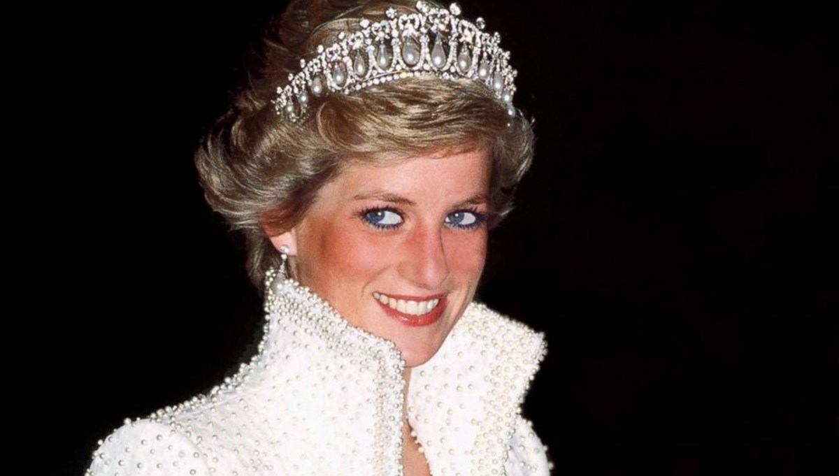 BBC, 1995'te Prenses Diana'nın röportaj vermesi için kandırıldığı iddialarını soruşturacak