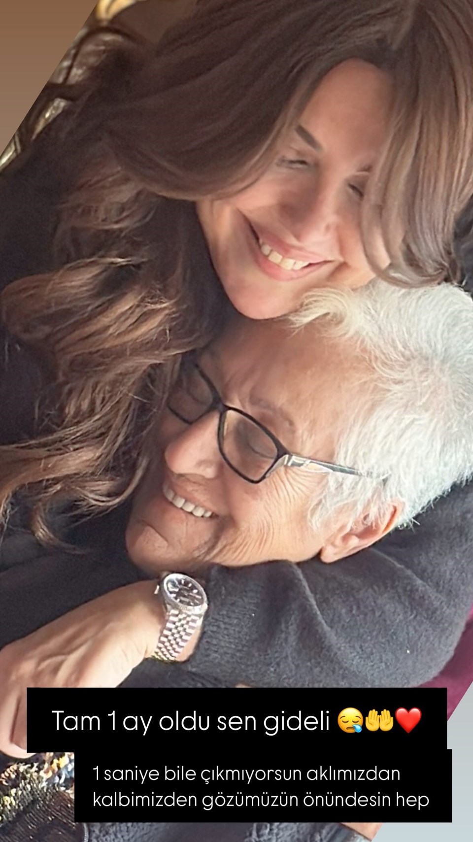 Aslı Hünel'in anne özlemi: Tam 1 ay oldu sen gideli - 1
