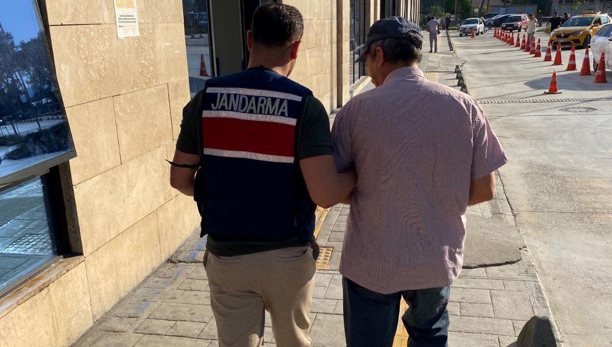 İzmir'de terör propagandası
